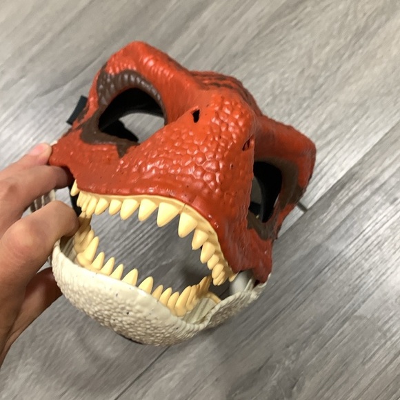 Jurassic World Orange Velociraptor Mask and TYRANNOSAURUS REX Mask - Picture 8 of 11